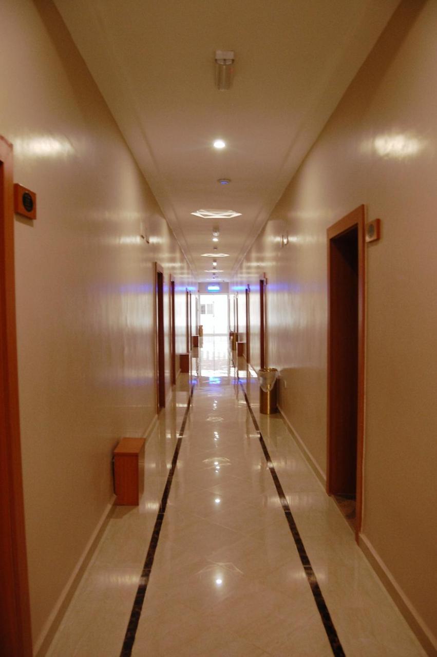 R & K Guest Palace Hotel Kano Ngoại thất bức ảnh