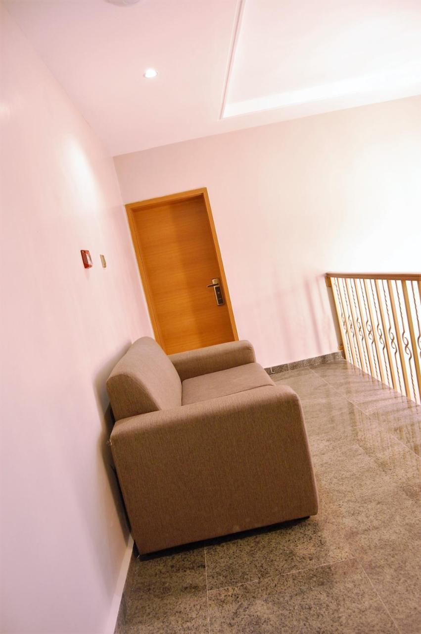 R & K Guest Palace Hotel Kano Ngoại thất bức ảnh