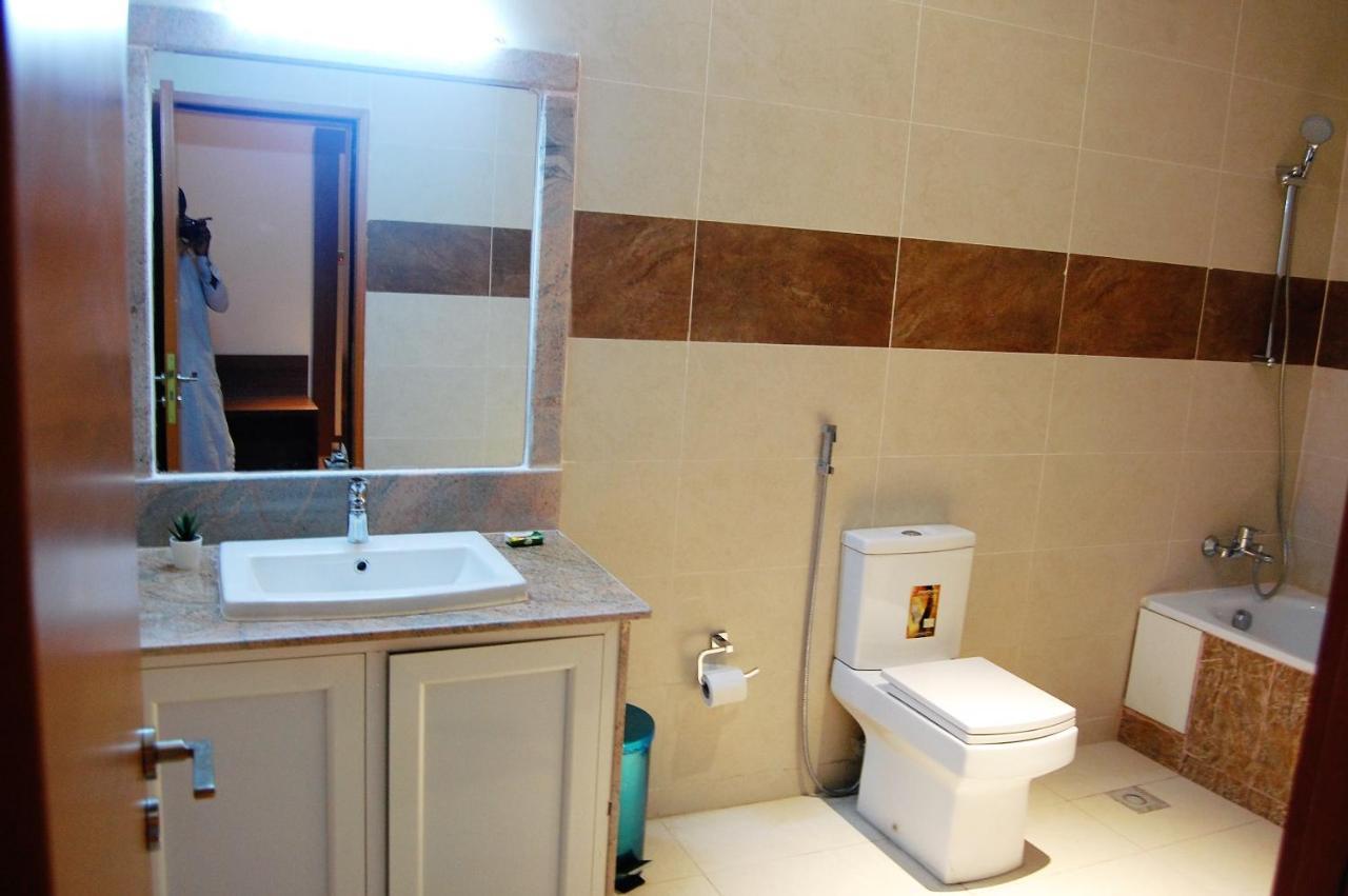 R & K Guest Palace Hotel Kano Ngoại thất bức ảnh